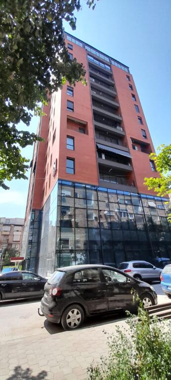 Office for rent in Myslym Shyr, in a luxury building (700 Euro negotiable)
