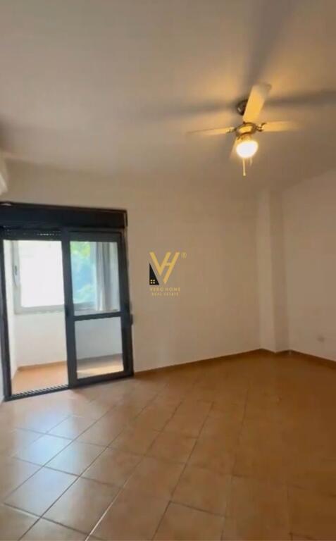 VENDESI APPARTAMENTO 2+1+2 VICINO SQUARE 21 255.000 EURO