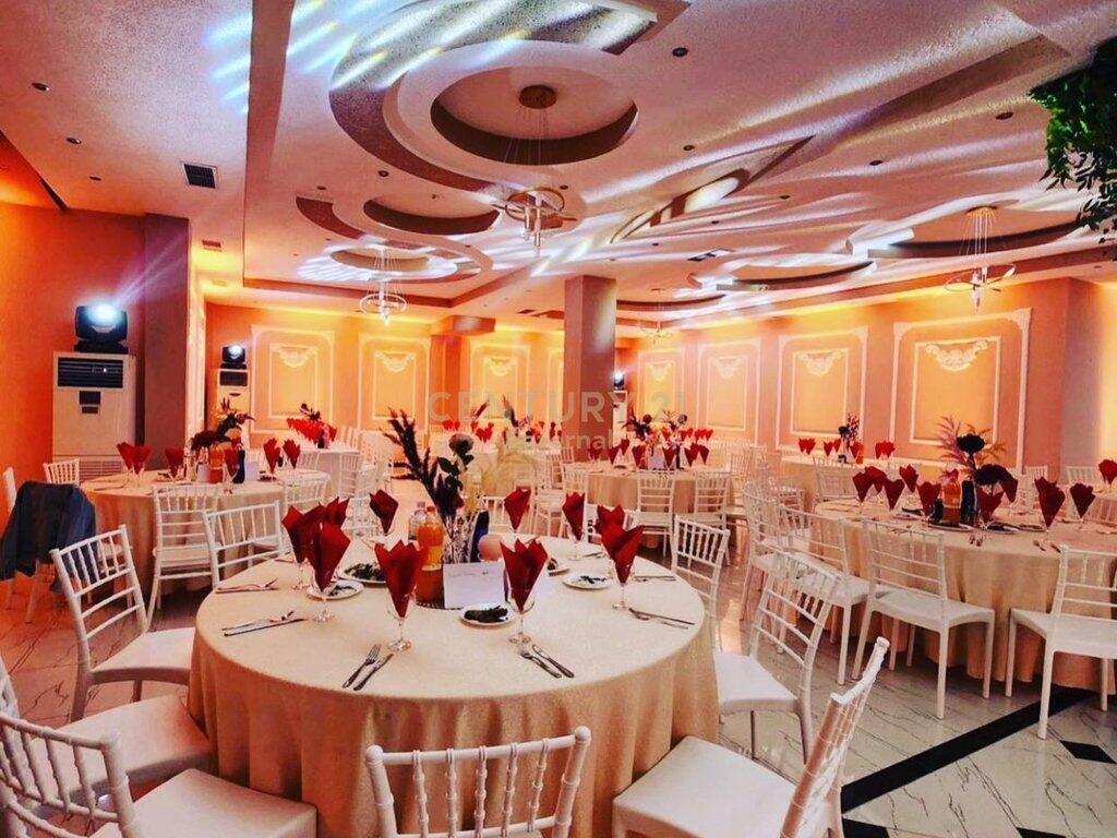 RESORT ESCLUSIVO IN AFFITTO – VAQARR (PISCINA &amp; SALA EVENTI)