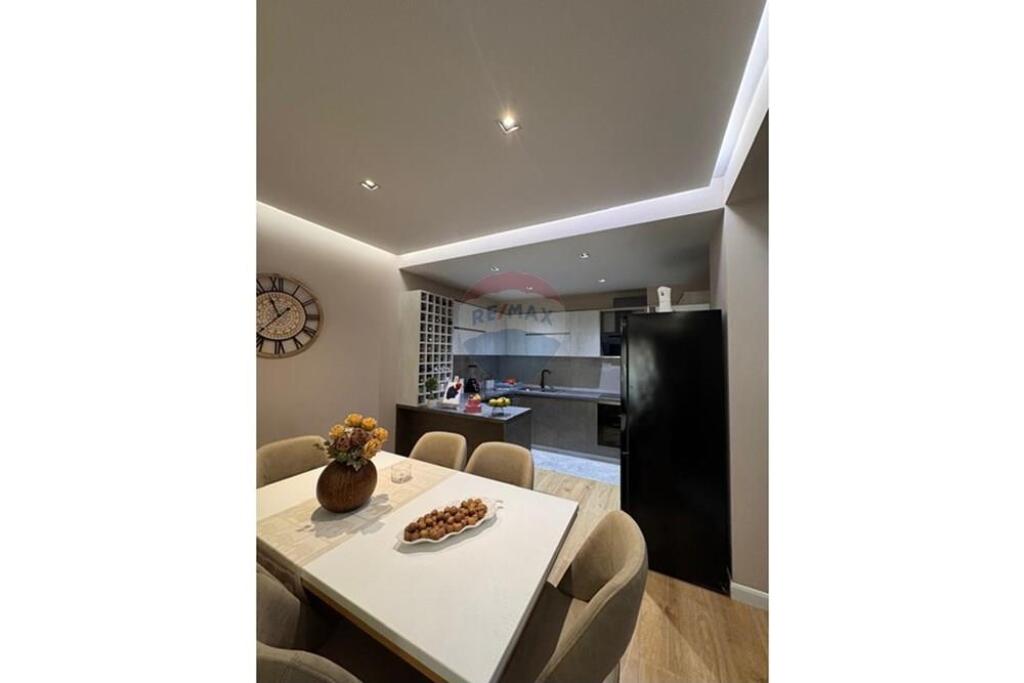 2+1 apartment for sale in Mezez