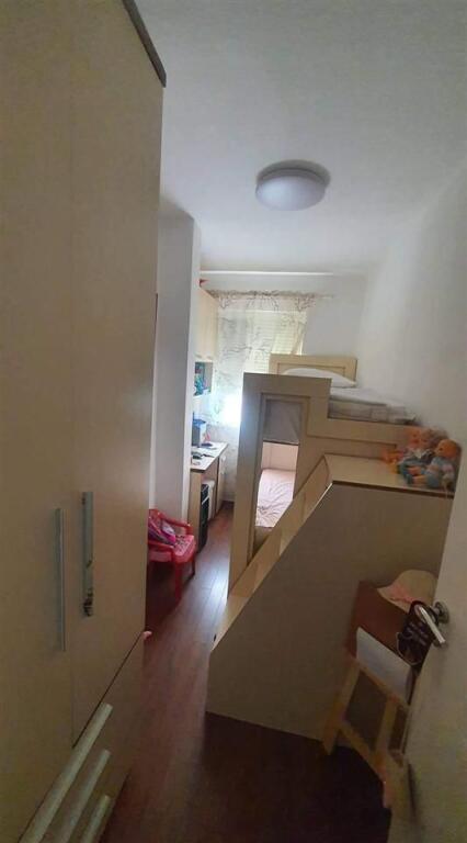 JEPET ME QERA APARTAMENT 2+1 500 EURO OXHAKU