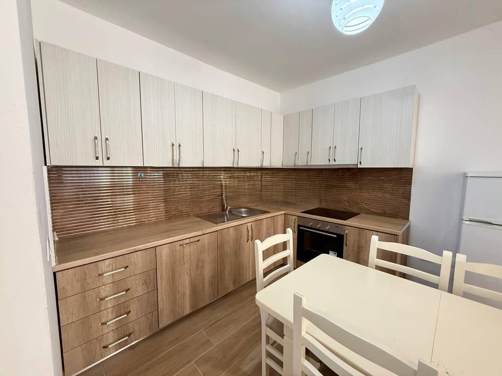 AFFITTASI 1+1+PARCHEGGIO A SELVIA 650 € /Mese