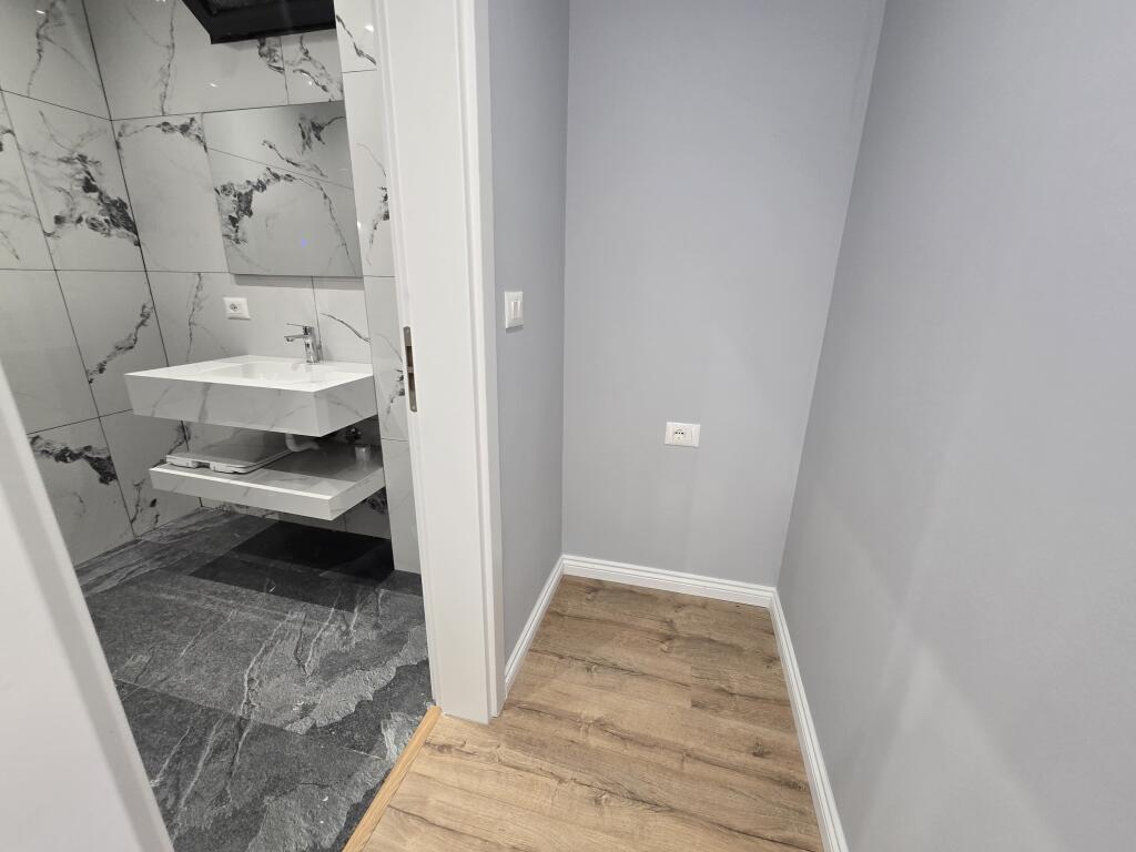 Apartment 1+1 for Sale 5 May St.