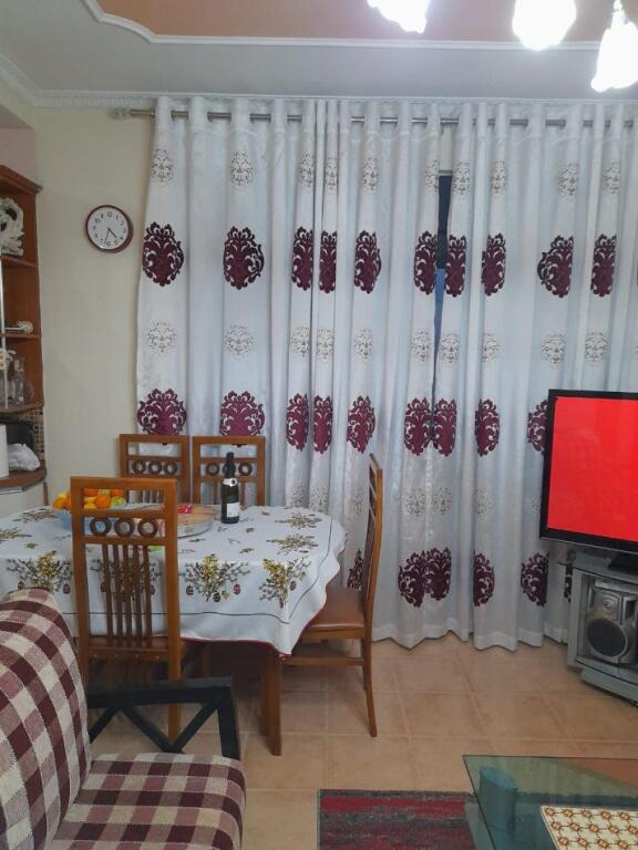 SHITET APARTAMENT 2+1 102M2 250000 EURO MOZAIKU TIRANE