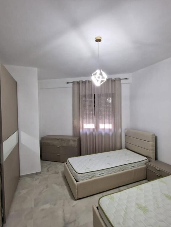 Apartament për qira