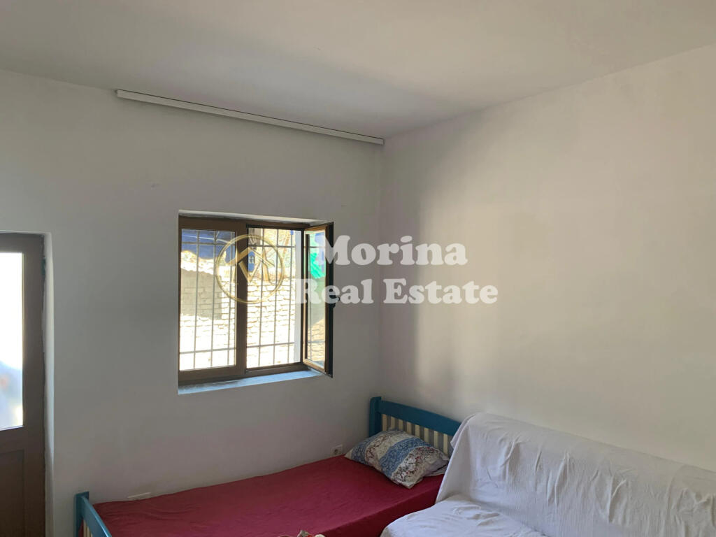 Affitto, Appartamento, Duplex, Scuola di Balletto, 400 euro/mese