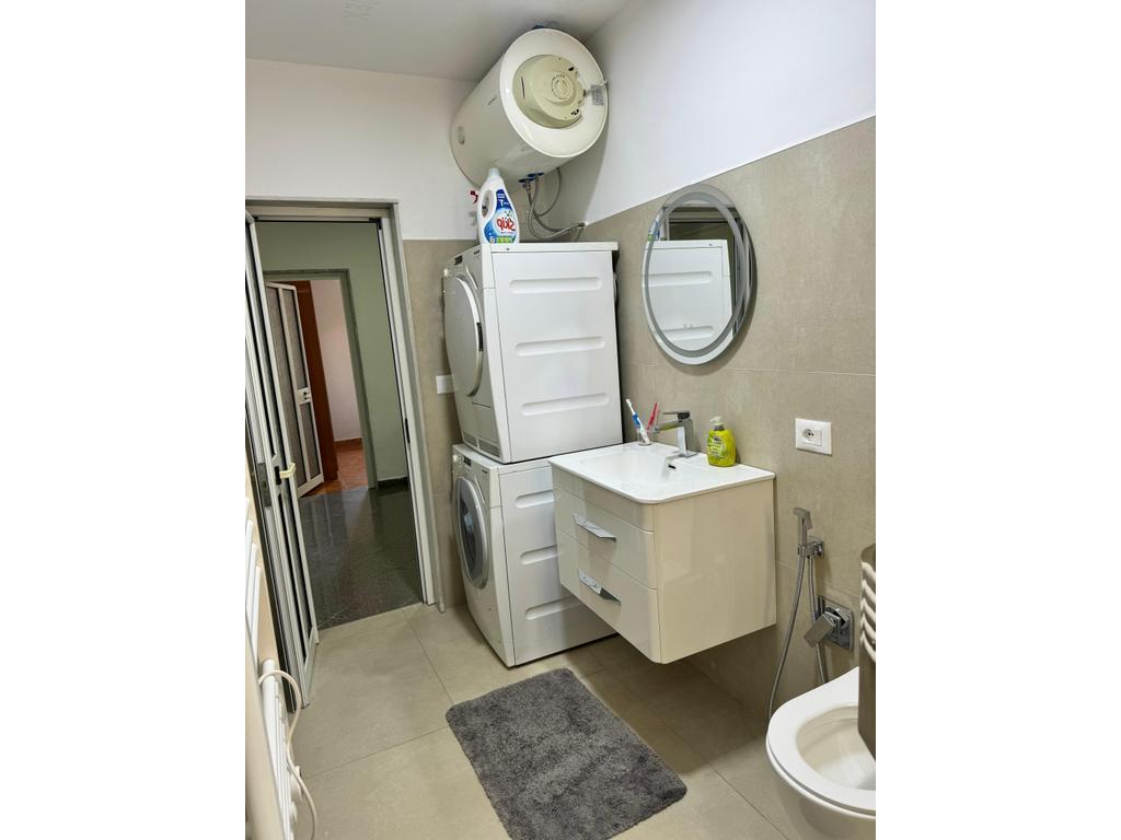 Tregu Elektrik, appartamento 2+1 in affitto 500 € /Mese