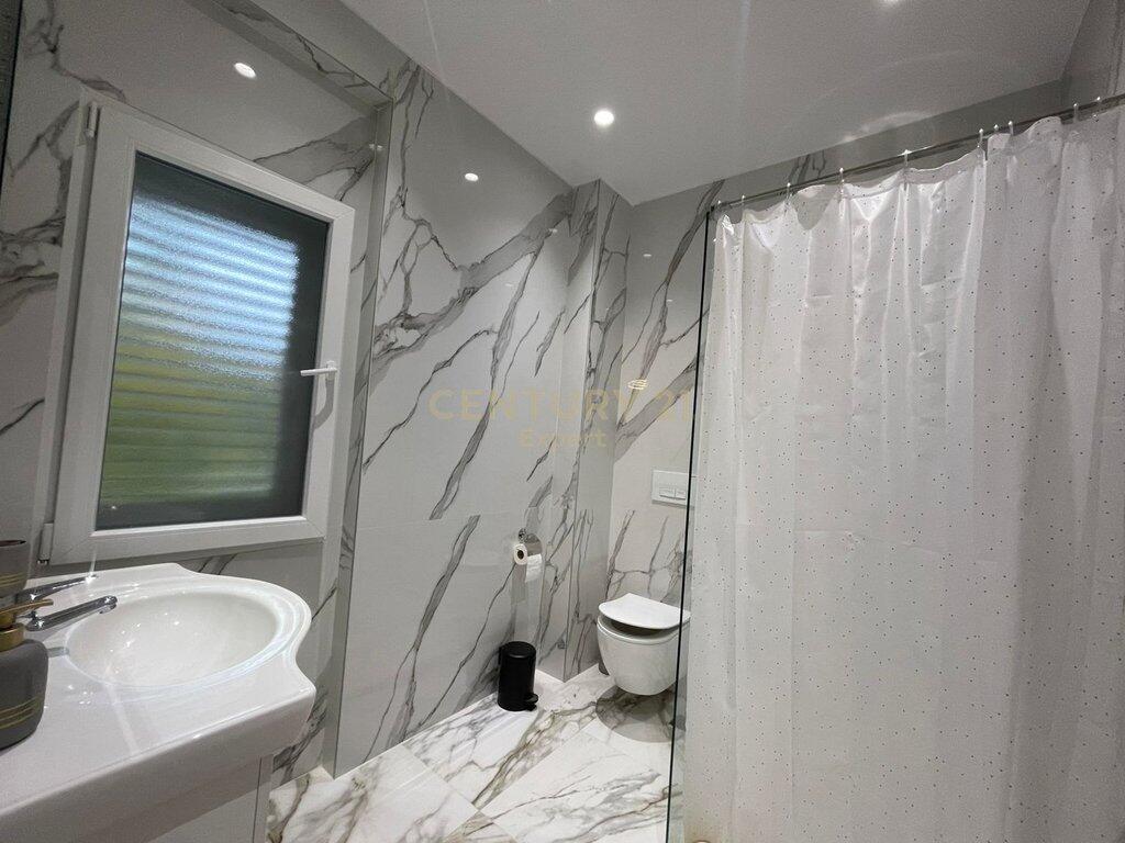 FOR RENT APARTMENT 3+1+2 – LAKE LAND RESIDENCE, FARKË