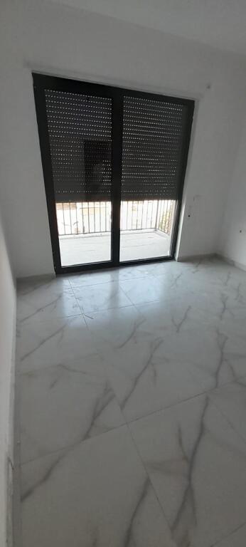 Office for rent in Myslym Shyr, in a luxury building (700 Euro negotiable)
