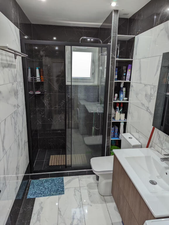 Apartament me qera 2+1 tek 5 Maji (ID B2201379) Tirane
