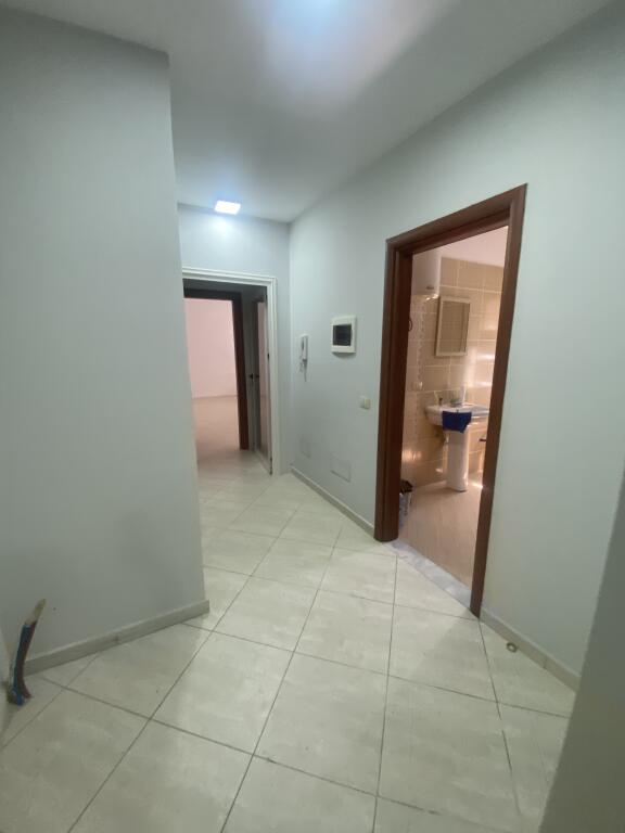 2+1, empty on jordan misja street, 214,000 euros negotiable