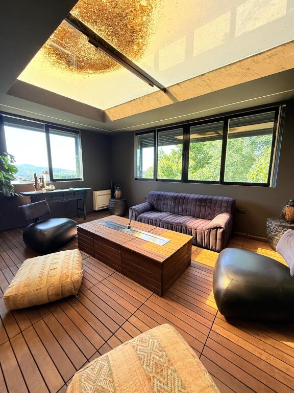 APARTAMENT 3+1 PER SHITJE TE REZIDENCA LONG HILL