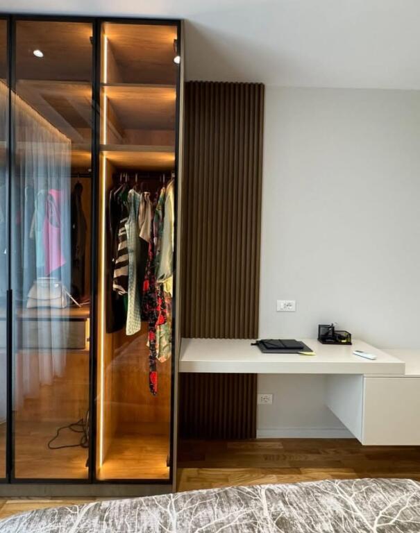 APARTAMENT LUKSOZ 2+1 PËR QERA TEK LAKE VIEW RESIDENCE