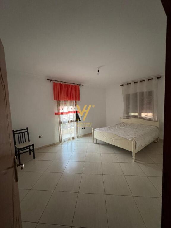 JEPET APARTAMENT 2+1+2BLK ME QERA NE SAUK TE VJETER 40.000 LEKE