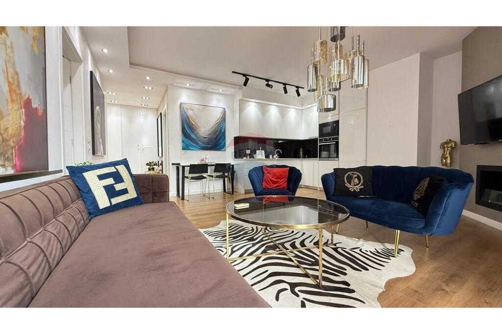 Apartament per qira 2+1 ne Bllok!