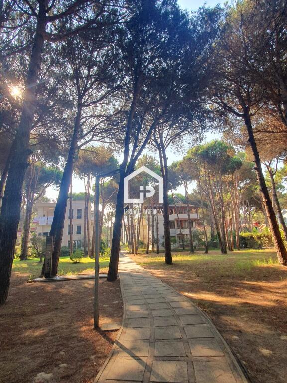 IN VENDITA: VILLA 3 PIANI / ZONA: QERRET / RESORT MAREA