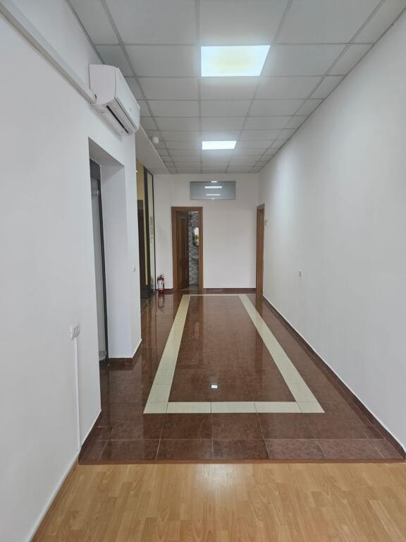Business unit for rent for office Opposite the Pyramid, near the Twin Towers