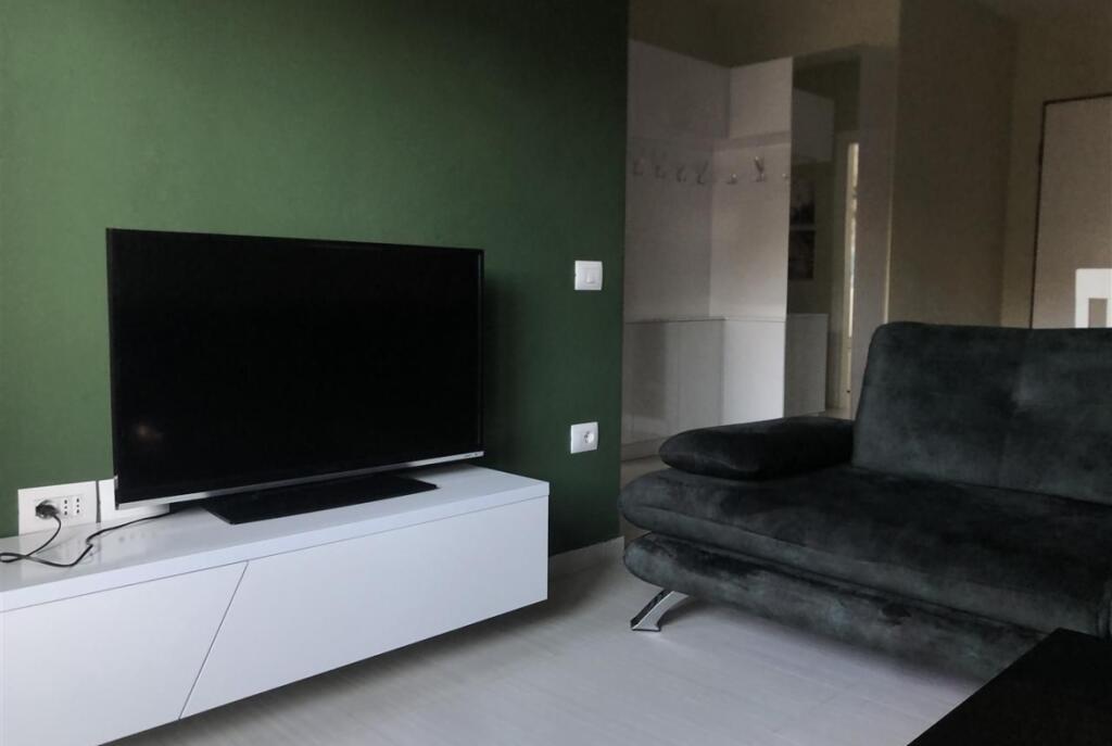 APARTMENT FOR RENT 2+1 DINAMO STADIUM 1,000 EURO