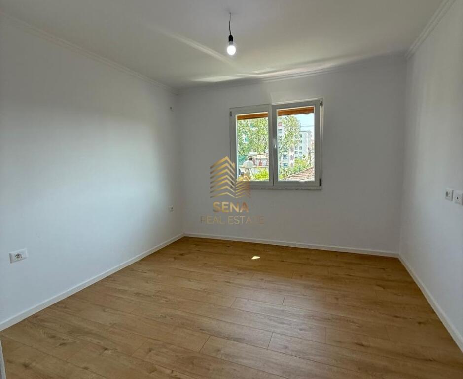 In vendita, Appartamento 2+1+balcone, Ali Demi, 122.000 Euro