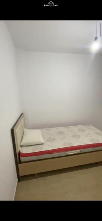 Appartamento in affitto 2+1 a 21 Dhjetori (ID B220593) Tirana