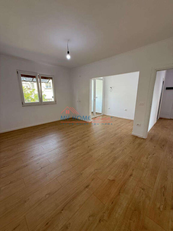 Appartamento 2+1 in vendita Ali Demi Tirana
