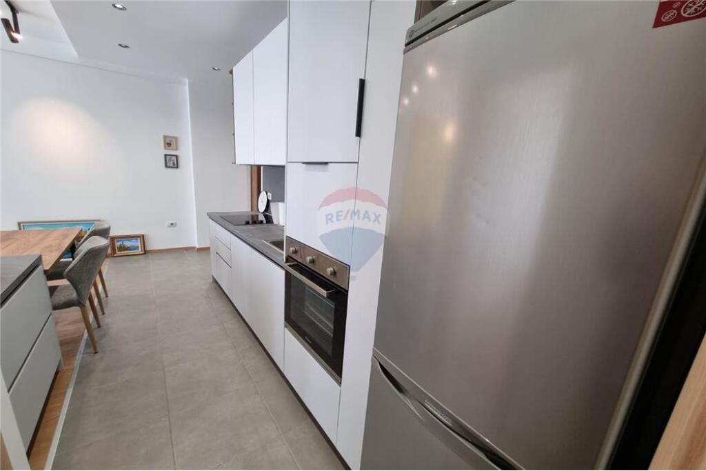 APARTAMENT 2+1 PER QIRA TE KIKA 2!
