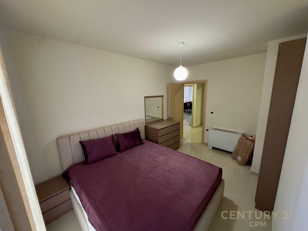 🏡 Modern Apartment 3+1 with Parking – For Rent in the “NOBIS” Complex, Tirana Lake