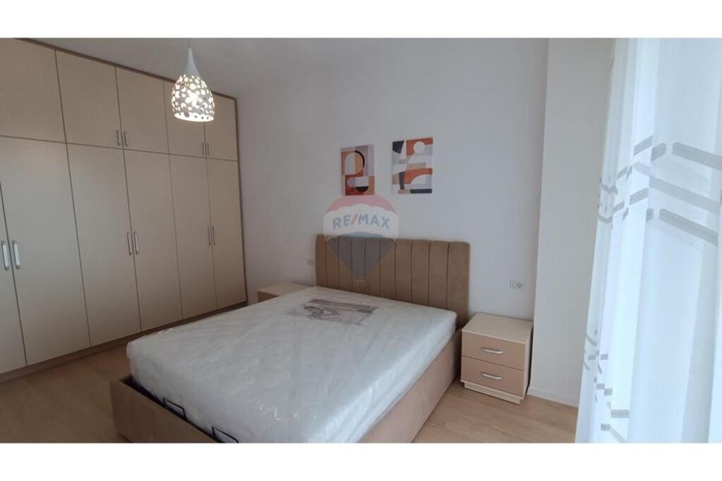 For Rent 1+1 at Fusha e Aviacionit!