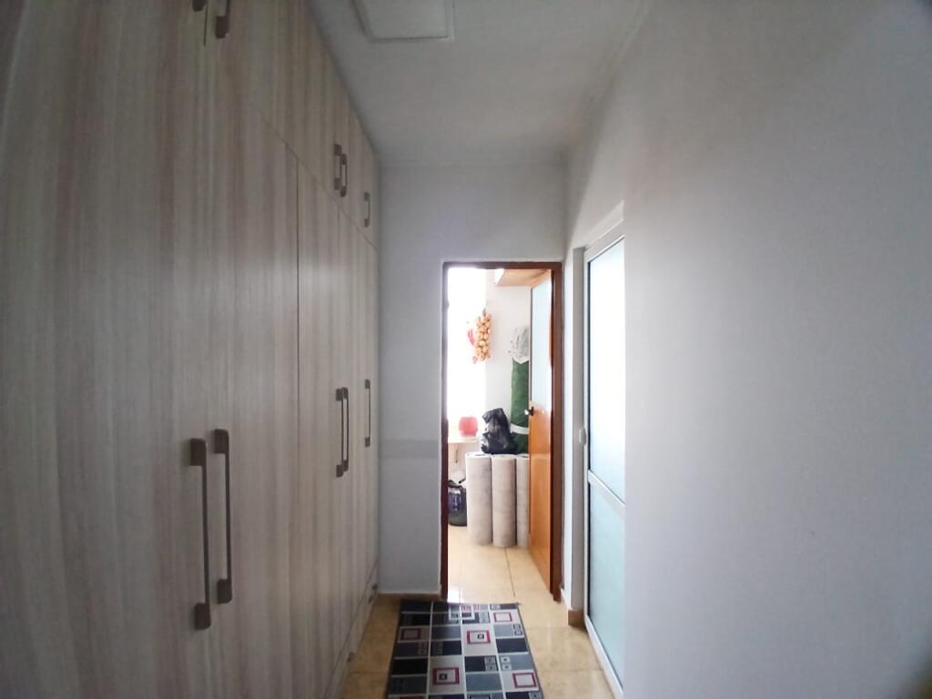 Shitet apartament  2+1+2tualet ne Laprake