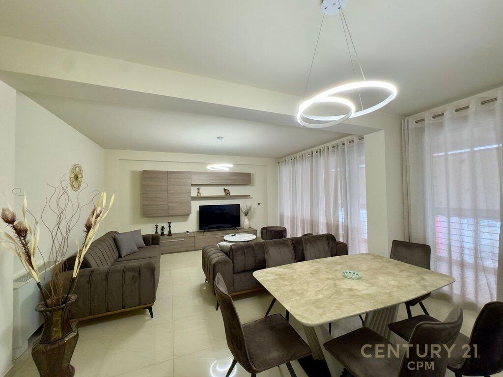 🏡 Modern Apartment 3+1 with Parking – For Rent in the “NOBIS” Complex, Tirana Lake