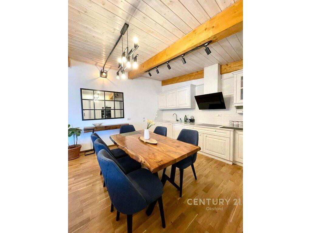 🏡 Appartamento 2+1+2 con Veranda e 2 Posti Auto in Vendita – Vicino al Giardino Zoologico/Botanico, Tirana