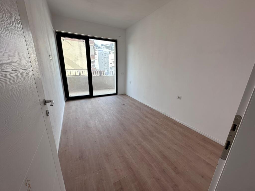 Appartamento 2+1 in vendita vicino al Lago Secco