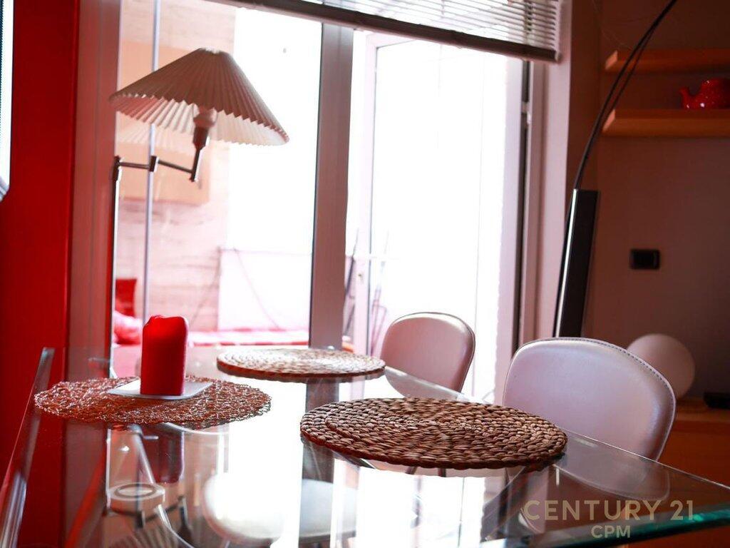 🏙 Appartamento moderno 1+1 in affitto – Zona 9-Katëshët, a soli 300 m da Piazza Skanderbeg
