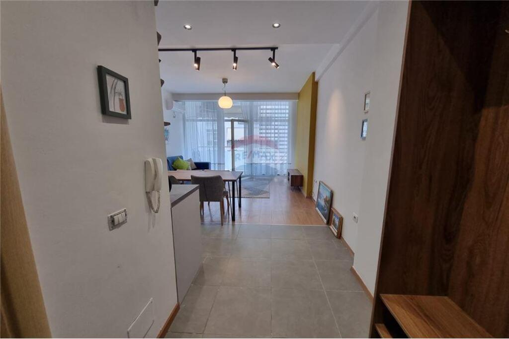 APARTAMENT 2+1 PER QIRA TE KIKA 2!
