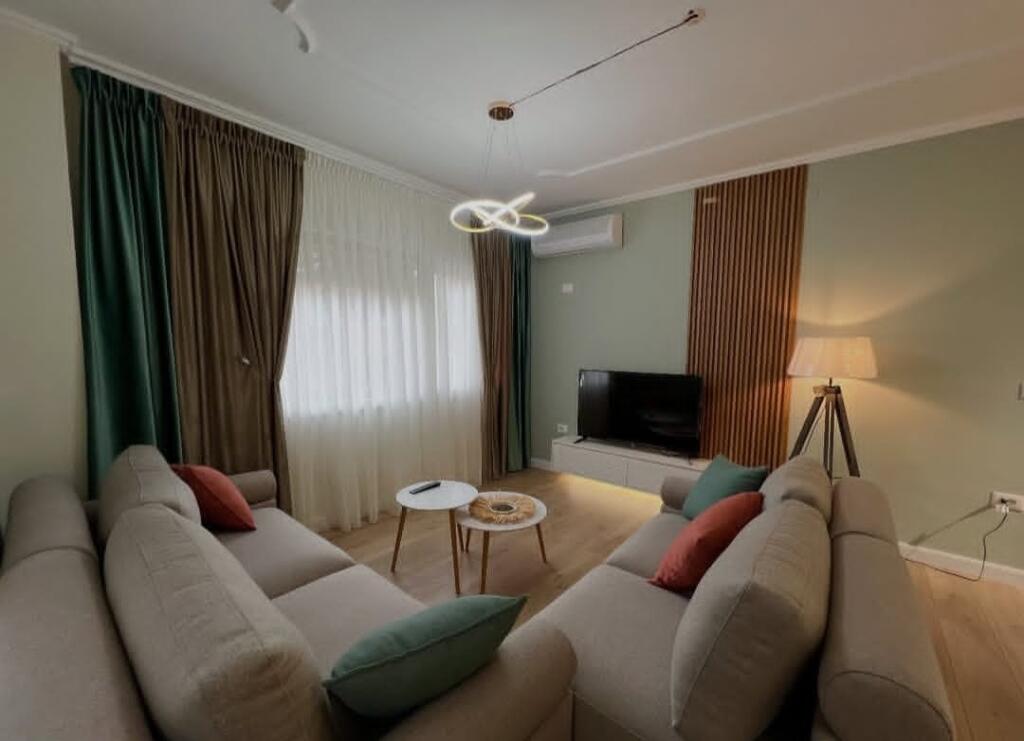 APARTAMENT 2+1 PER QERA TEK KOMUNA E PARISIT