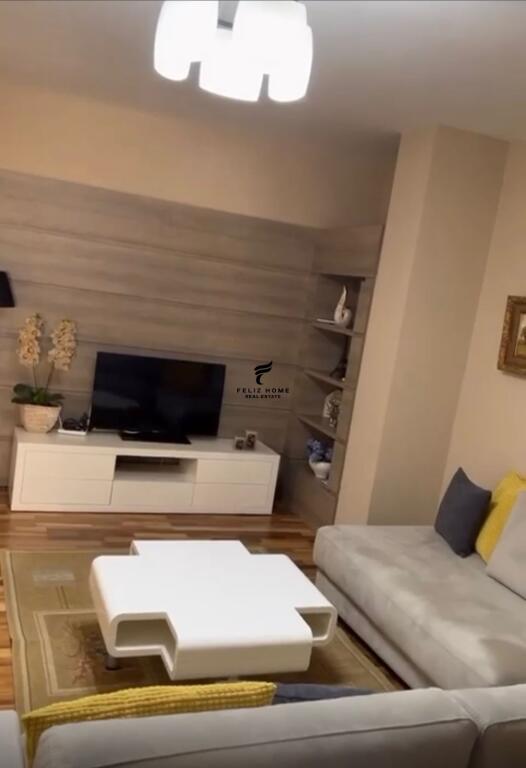 APARTMENT FOR RENT KAVAJES STREET 750 EURO