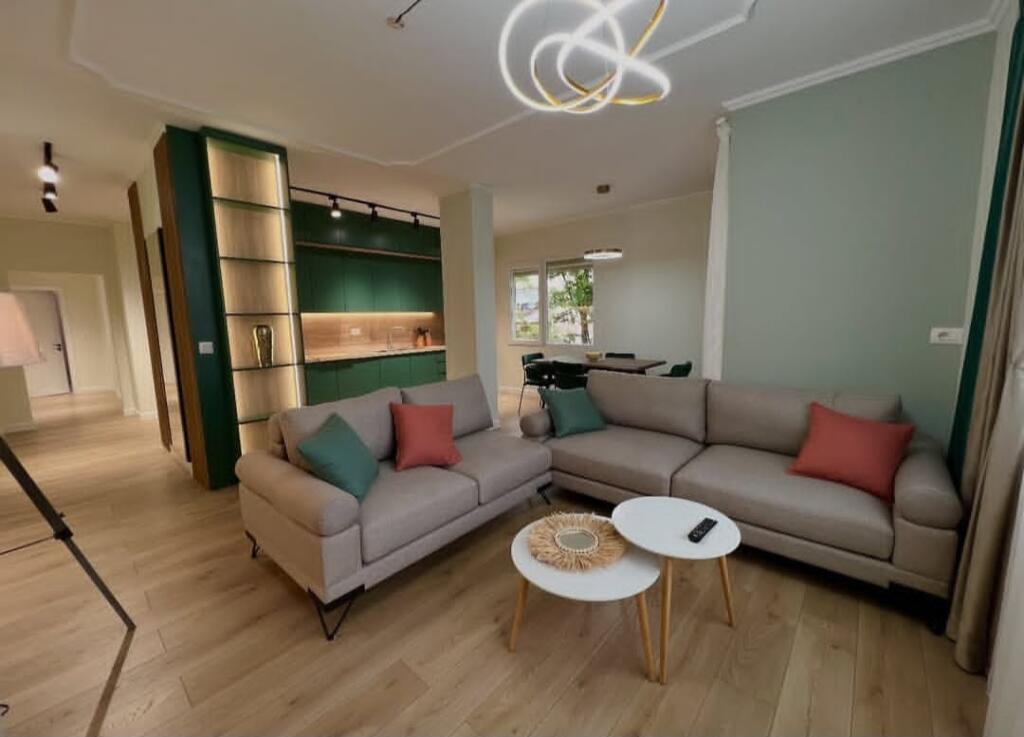 APARTAMENT 2+1 PER QERA TEK KOMUNA E PARISIT