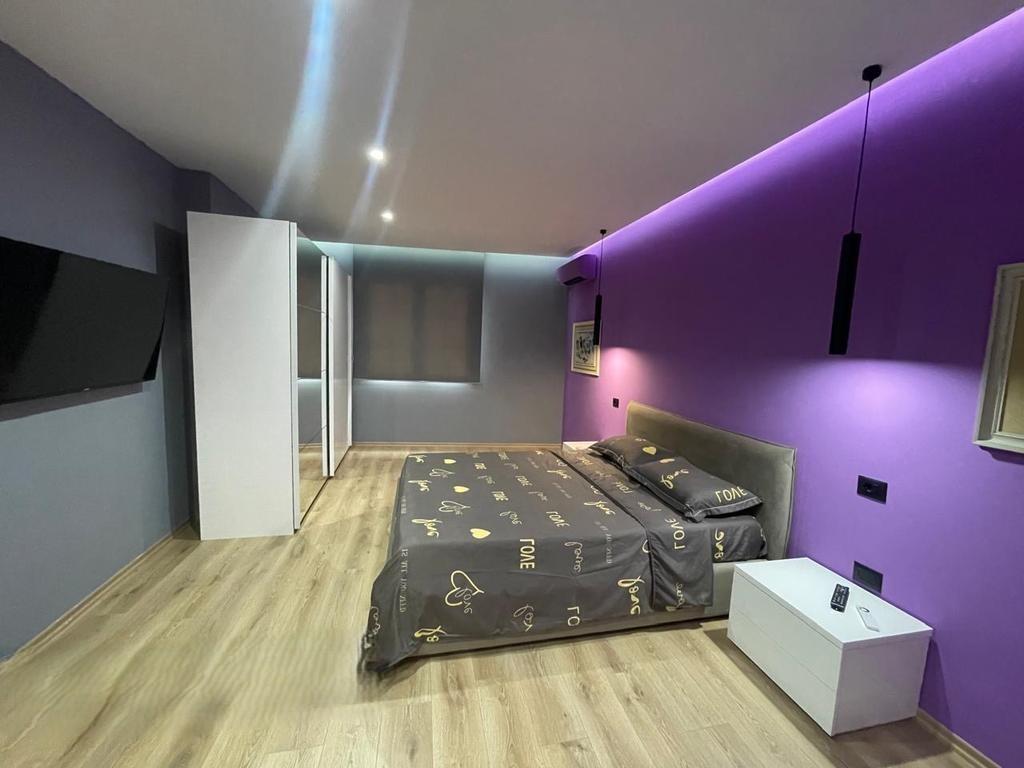 Appartamento di lusso ad Astir vicino al Bar Artisti 600 € /mese