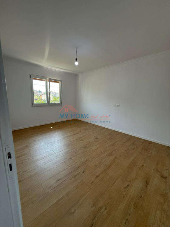 Appartamento 2+1 in vendita Ali Demi Tirana