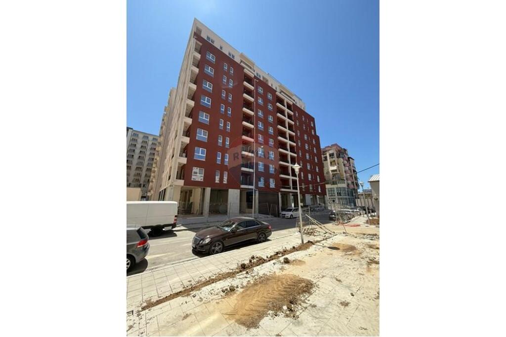 WE SELL APARTMENT 1+1 AURA COMPLEX!