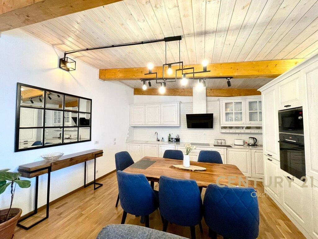 🏡 Appartamento 2+1+2 con Veranda e 2 Posti Auto in Vendita – Vicino al Giardino Zoologico/Botanico, Tirana