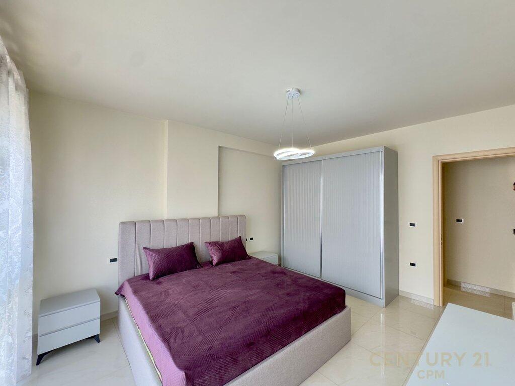 🏡 Modern Apartment 3+1 with Parking – For Rent in the “NOBIS” Complex, Tirana Lake
