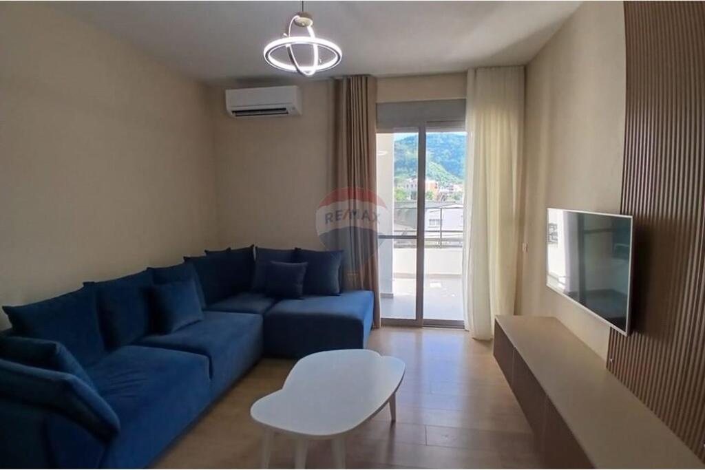 For rent 2+1+2 apartment at Dry Lake