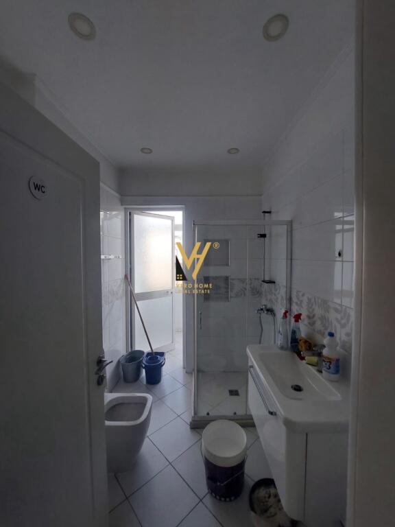 OFFICE 110 M2 FOR RENT AT WILLSON SQUARE 1,400 EURO