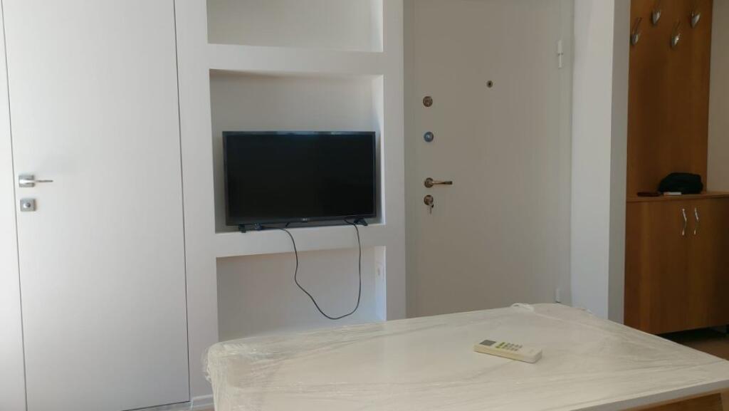 Appartamento 1+1+1 Balcone In Affitto