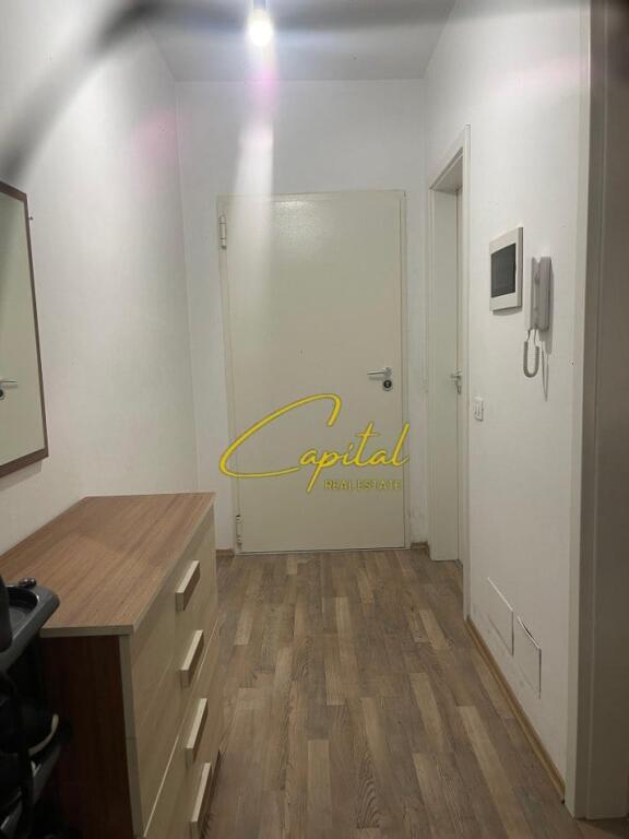 VENDESI APPARTAMENTO 1+1 VIA SIRI KODRA 110.000 EURO