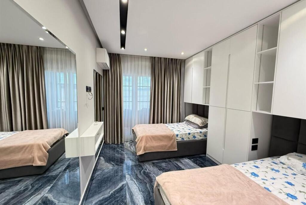 APARTMENT FOR RENT 2+1 BOTANICAL GARDEN 1,500 EURO