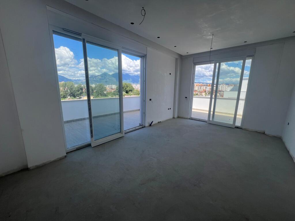 💥OKAZION💥 APARTAMENT 2+1 ME VERANDE PER SHITJE NE ASTIR
