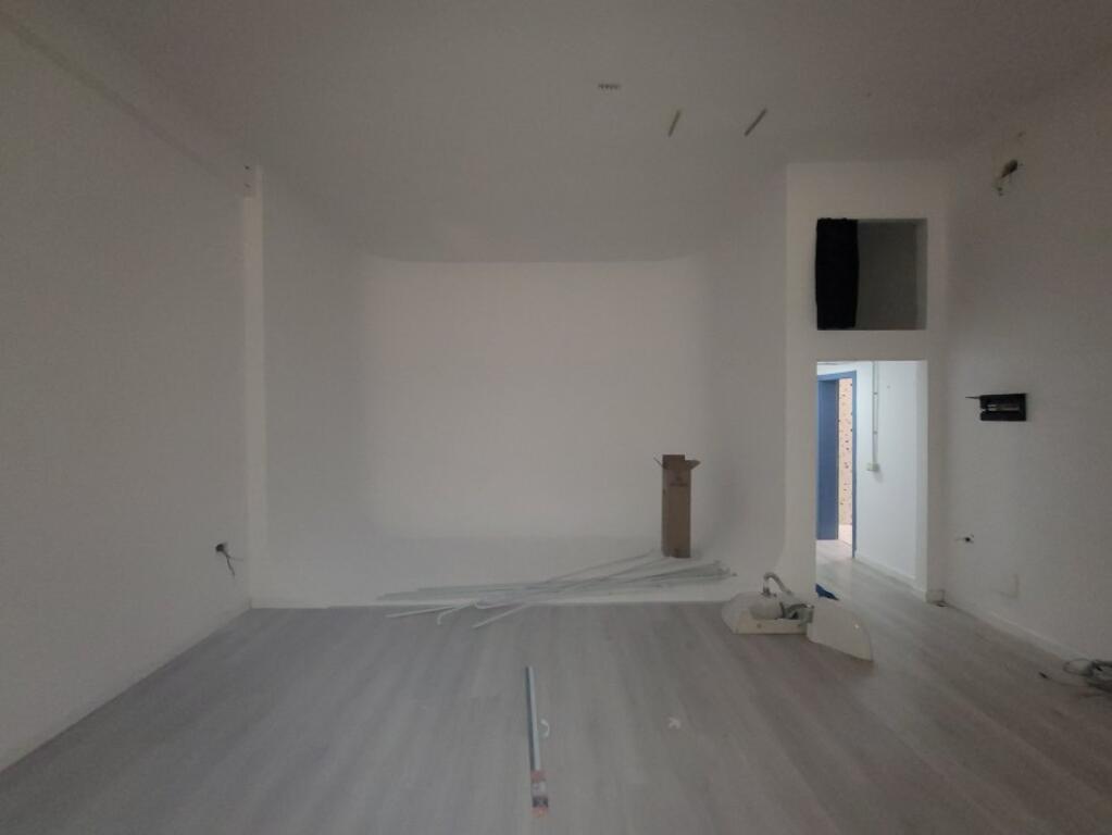 Business premises for sale on Elbasani Street near ViGa.