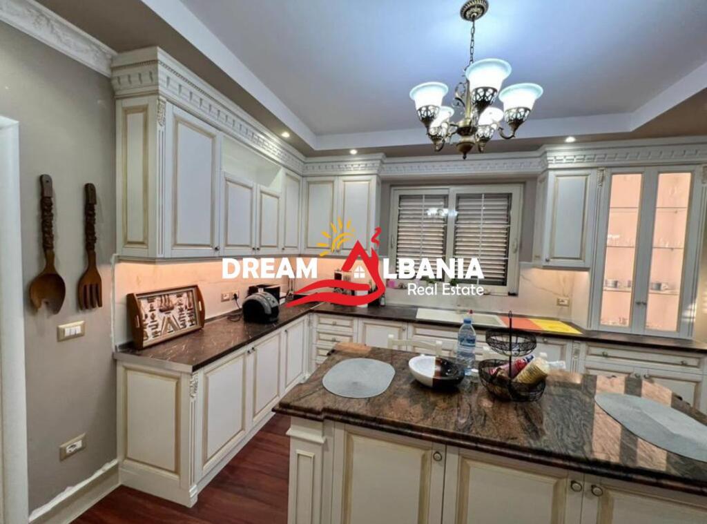 Villa in affitto a Peze te Vogel Tirana (ID 4251385)